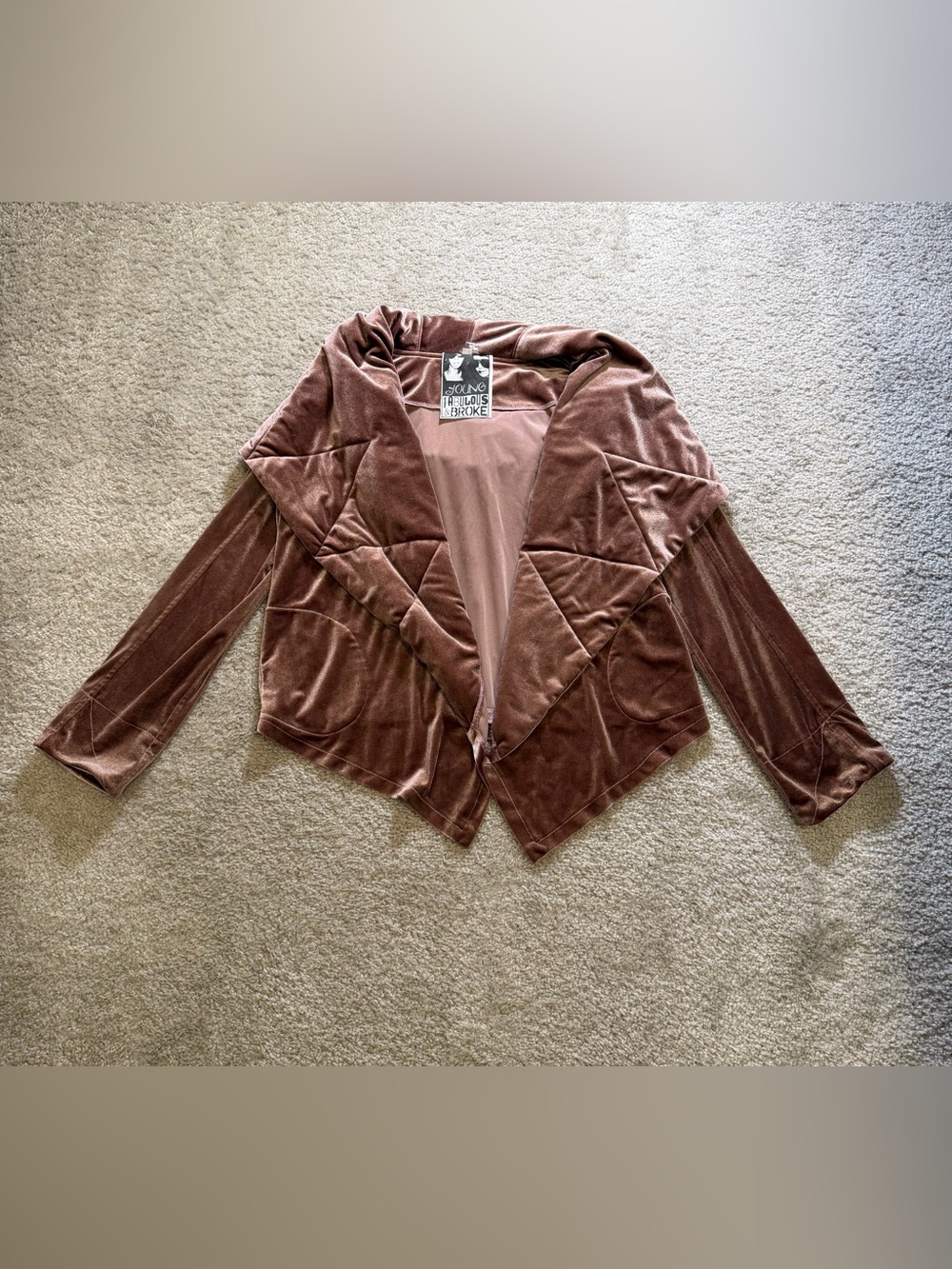 Young, Fabulous & Broke Mauve Quilted Velvet Open Front Jacket - Size M